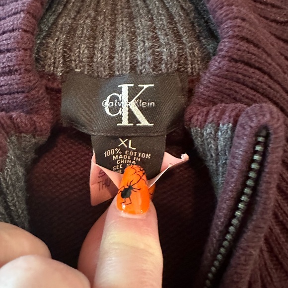 🍂EUC Calvin Klein Zip Up Sweater🍂 - Picture 3 of 7